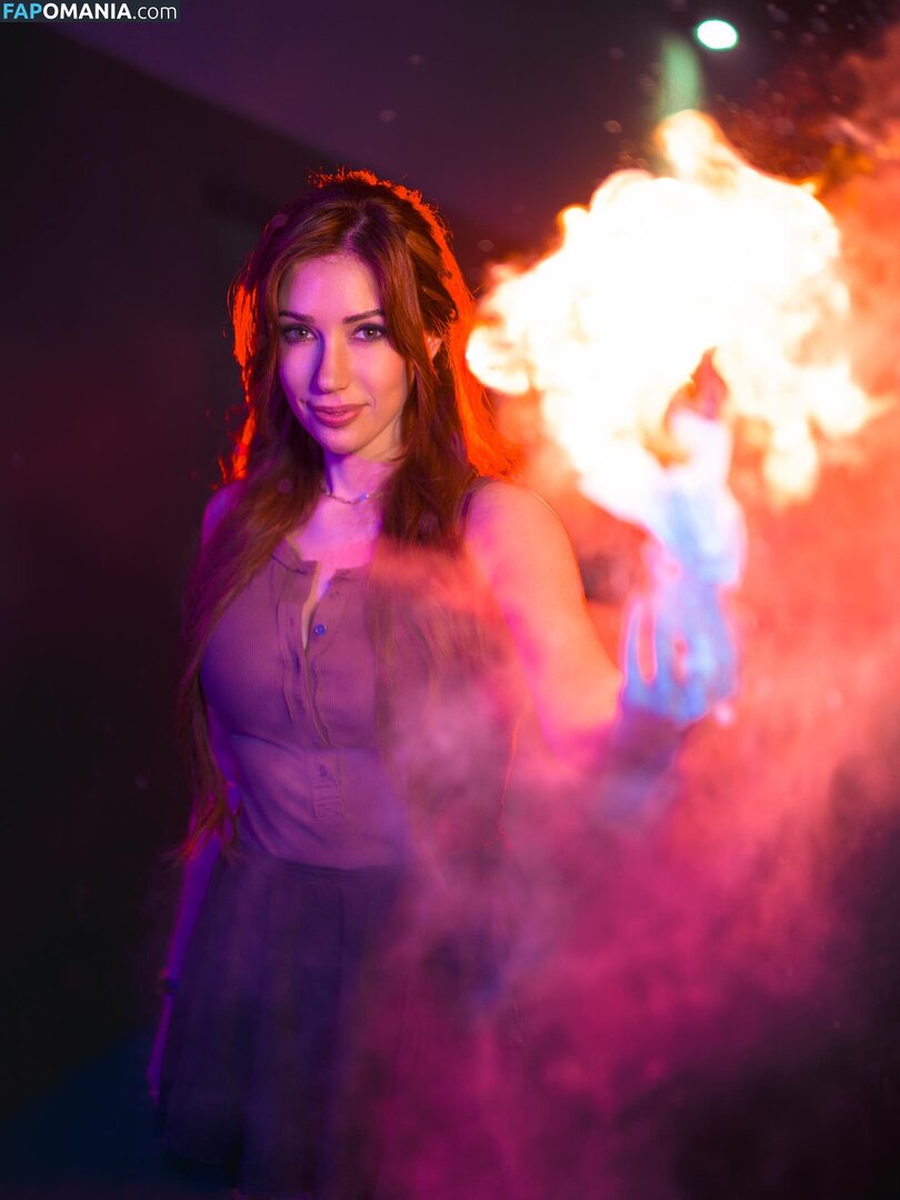 Alanah Pearce / charalanahzard Nahý OnlyFans  Uniklá fotka #961