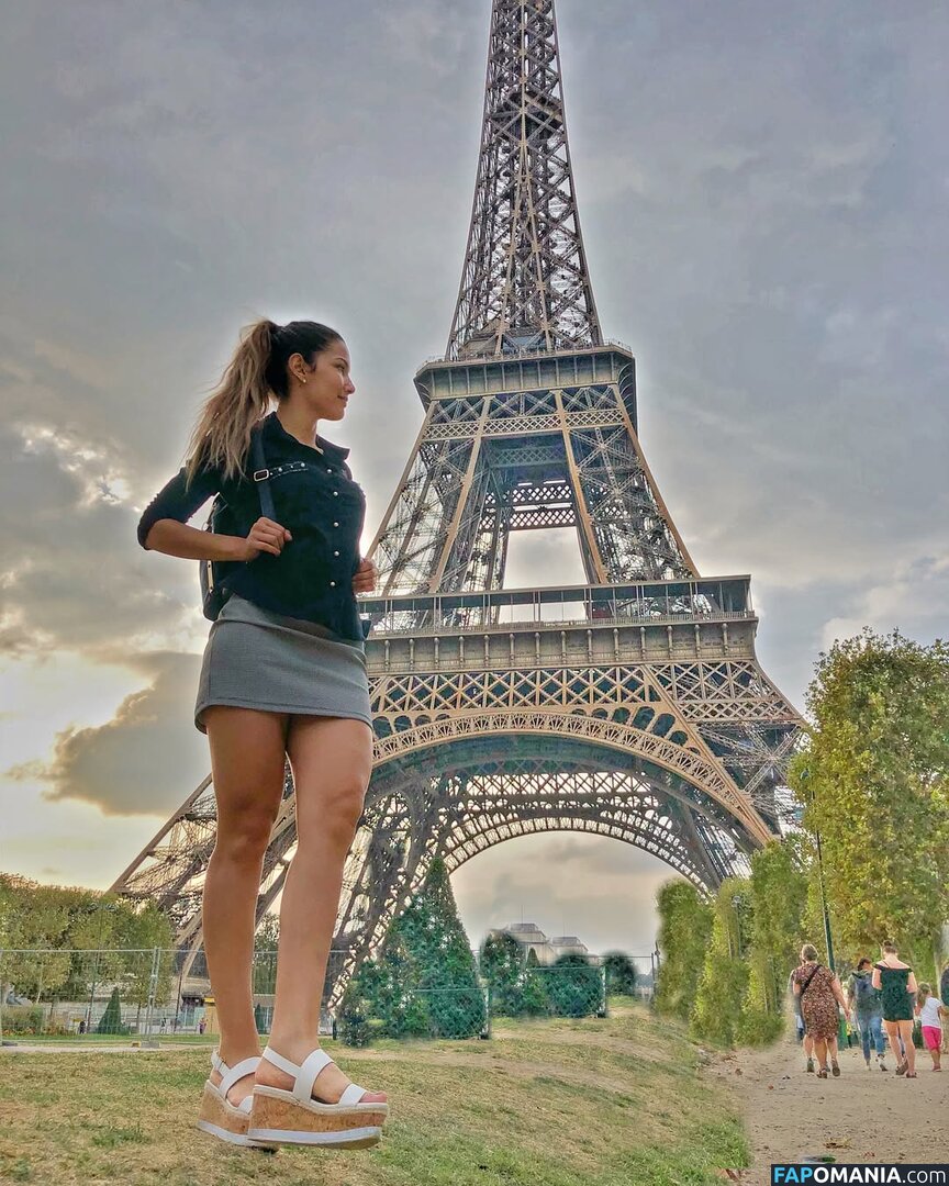 Alejandra Jaramillo / ale_jaramillo Nahý OnlyFans  Uniklá fotka #10