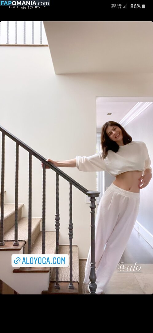 Alexandra Daddario / alexandradaddario Nahý OnlyFans  Uniklá fotka #2055
