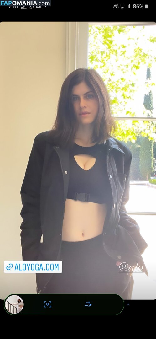 Alexandra Daddario / alexandradaddario Nahý OnlyFans  Uniklá fotka #2056