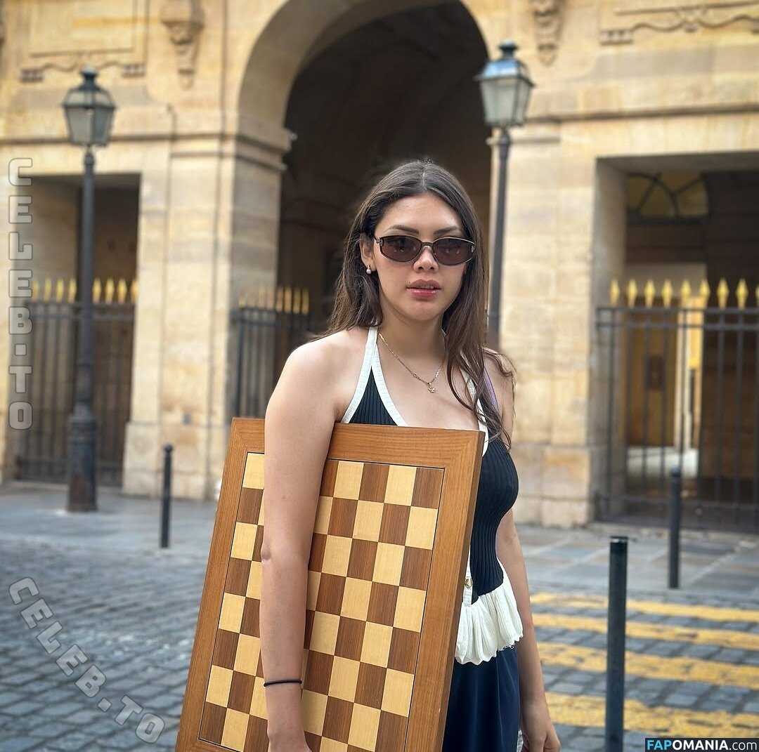 Alexandra Prado / AlexandraChess / Alexandra_chess / AlexandrachessYT / alexandra.chess / https: Nahý OnlyFans  Uniklá fotka #7