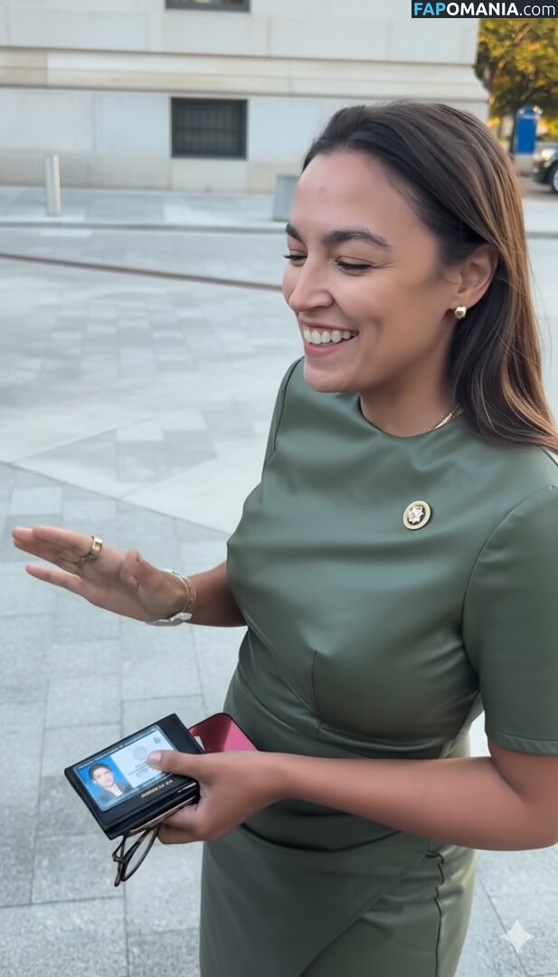 AOC / Alexandria Ocasio-Cortez Nahý OnlyFans  Uniklá fotka #173