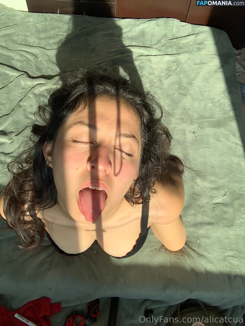 Alicatcua / Alicatcua_ Nahý OnlyFans  Uniklá fotka #9