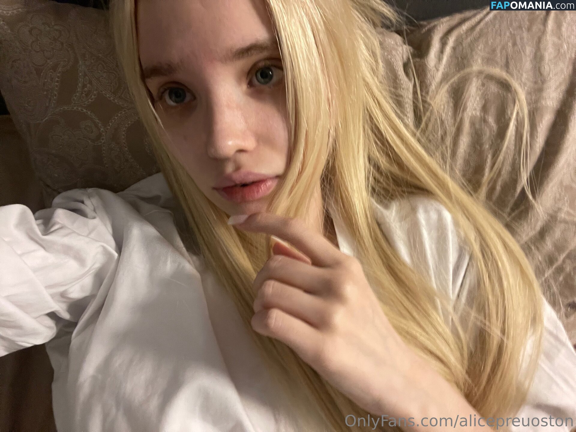 alicepreuoston / desert_roses113 Nahý OnlyFans  Uniklá fotka #2