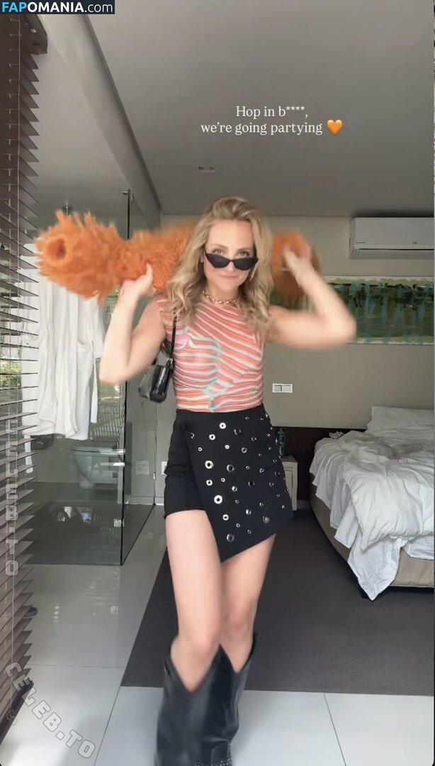 Alina Sophie Holst / alinasophieee Nahý OnlyFans  Uniklá fotka #2