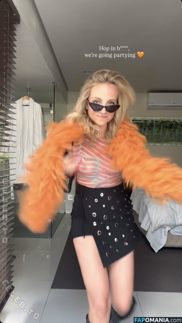 Alina Sophie Holst / alinasophieee Nahý OnlyFans  Uniklá fotka #3