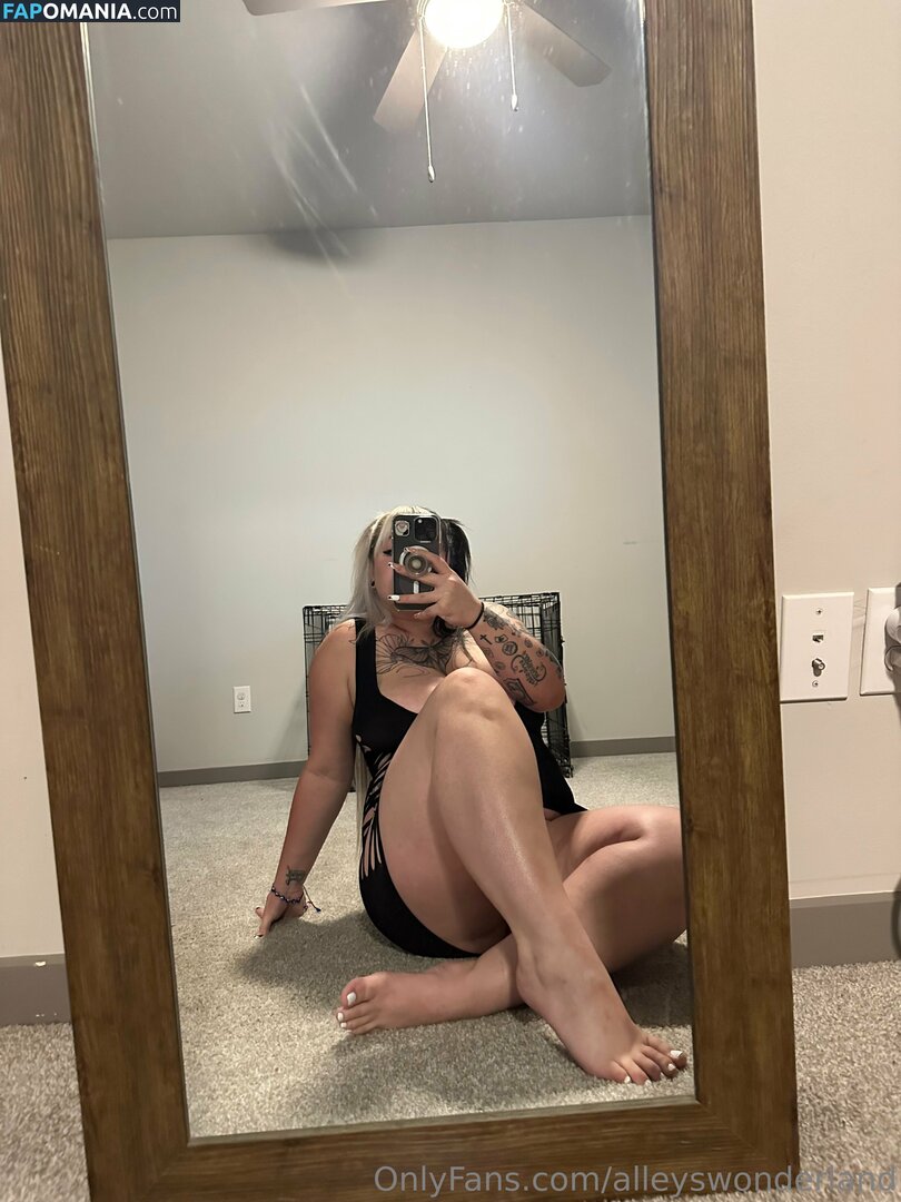 alleyswonderland / alleyswonderlandxo Nahý OnlyFans  Uniklá fotka #56