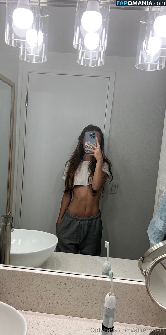 allieryderr / laikenbrown Nahý OnlyFans  Uniklá fotka #8