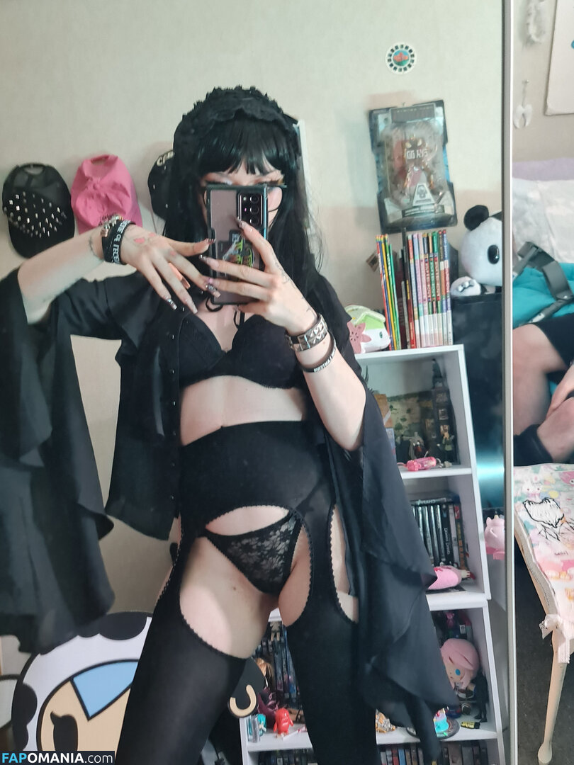 +:｡.ruby ʚ ♡ ɞ ⋆ ✧.｡ / allmyheartbear / myarykerx / usakumyawhore / usakyumawhore Nahý OnlyFans  Uniklá fotka #12
