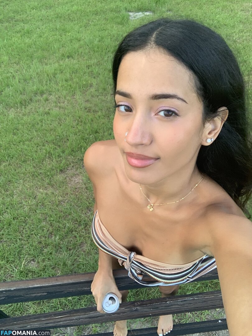 Ally Casper / Kitten Ally / allycasp / allycasper / chloally Nahý OnlyFans  Uniklá fotka #4