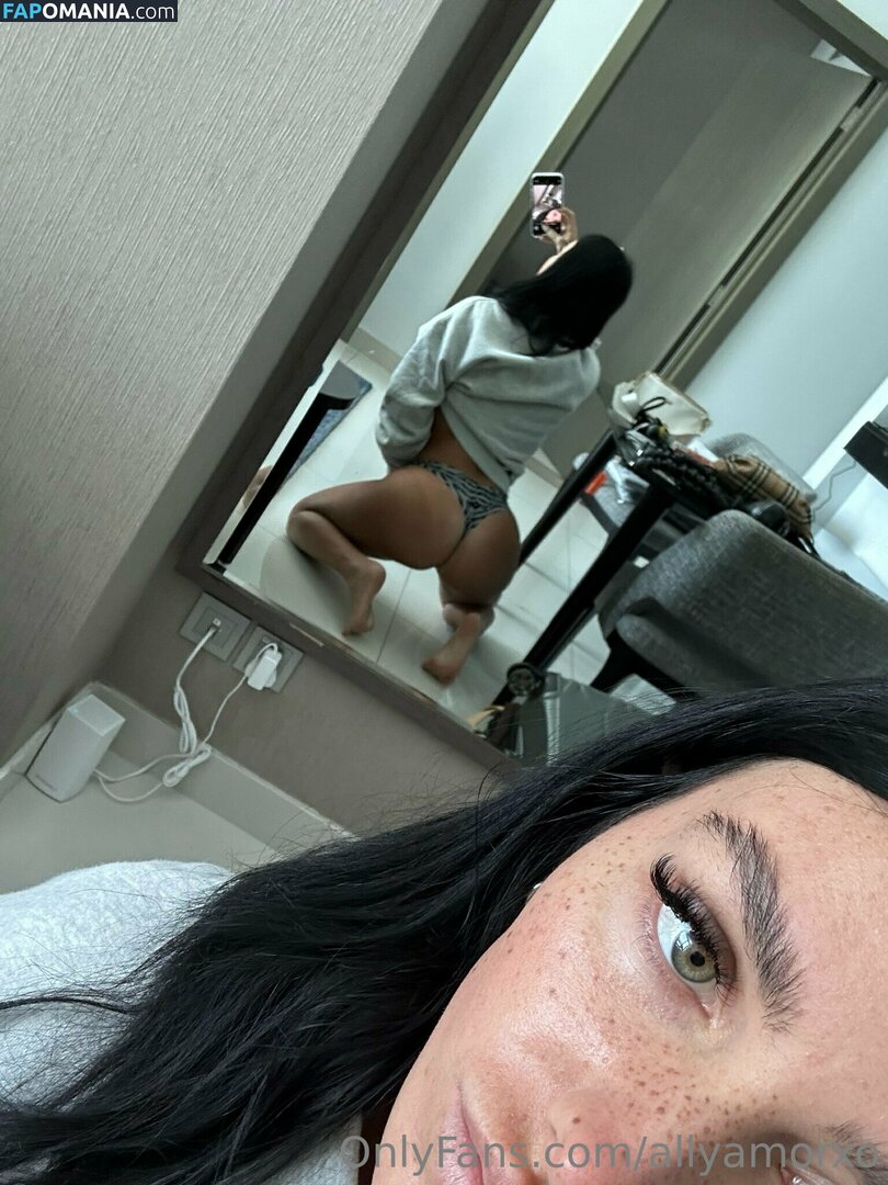 Ally Amor / Allyamorxo Nahý OnlyFans  Uniklá fotka #3