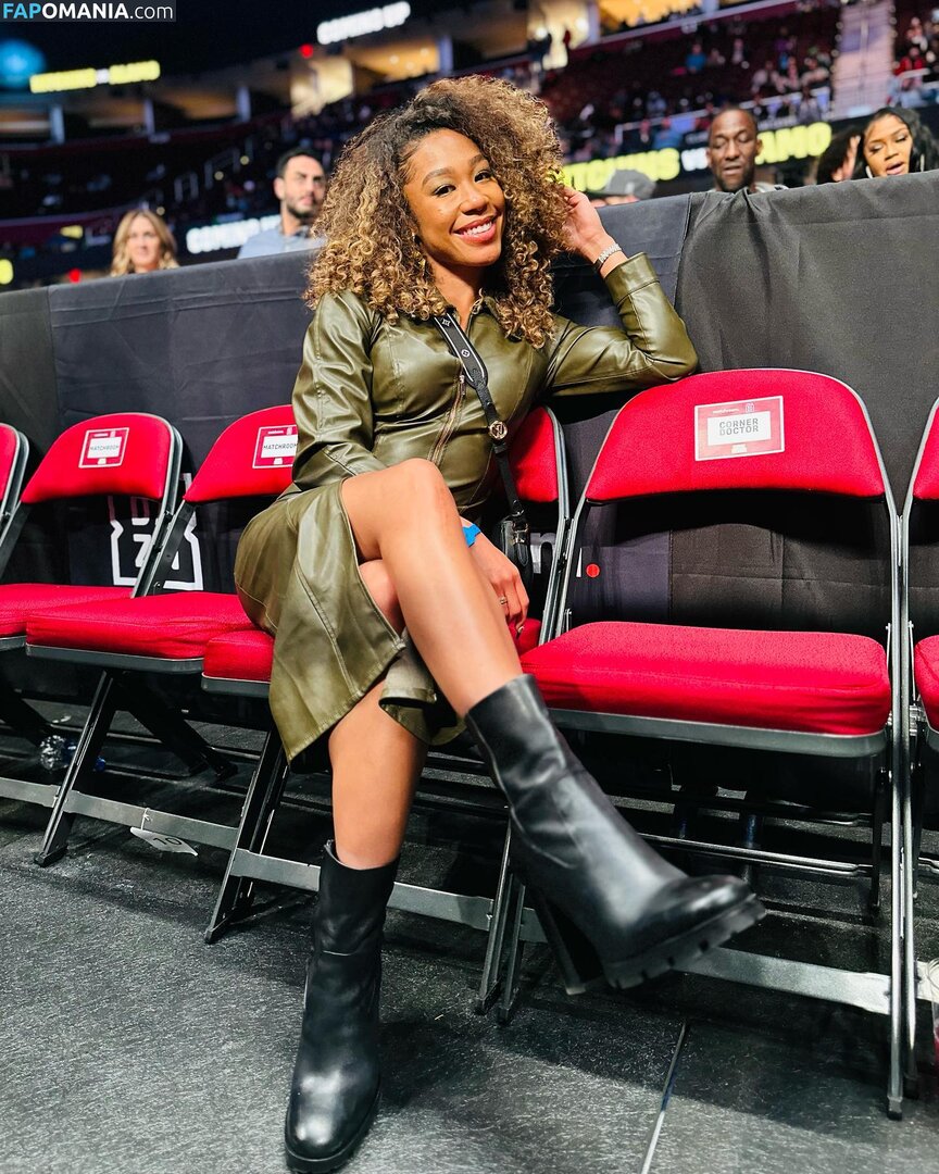 Alycia Baumgardner / alyciabaumgardner Nahý OnlyFans  Uniklá fotka #10