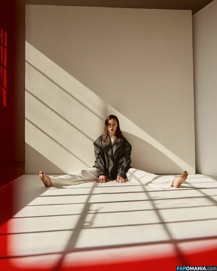 Alycia Debnam Carey / DebnamCarey / alyciajasmin Nahý OnlyFans  Uniklá fotka #3