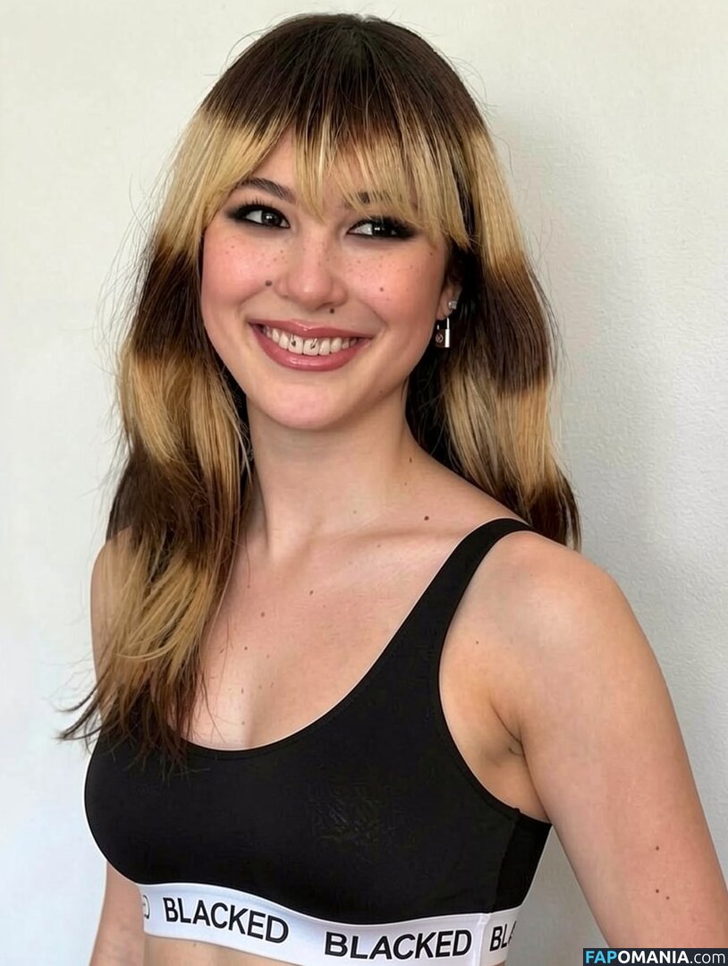 Alysa Liu / AlysaLiu / alysaxliu / https: Nahý OnlyFans  Uniklá fotka #18