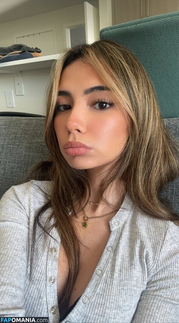 alyssa.sanchez / lousyfaerie Nahý OnlyFans  Uniklá fotka #7