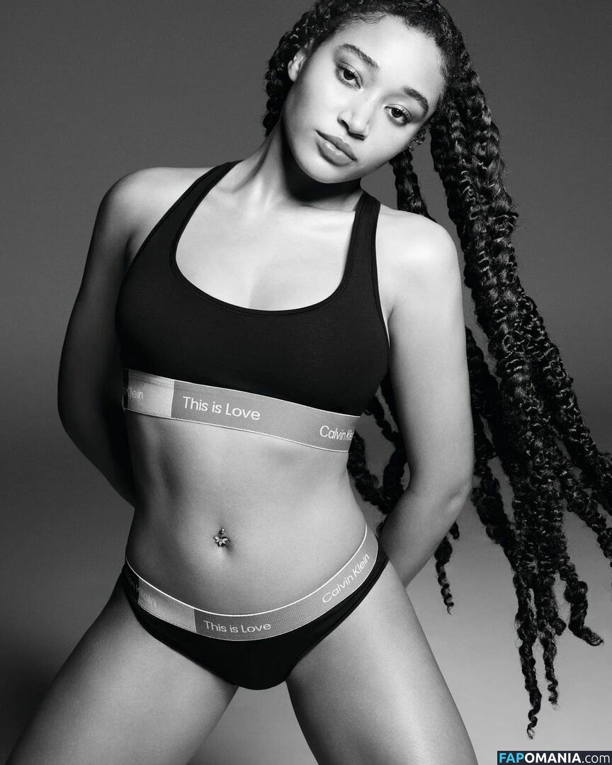 Amandla Stenberg / amandlastenberg Nahý OnlyFans  Uniklá fotka #35