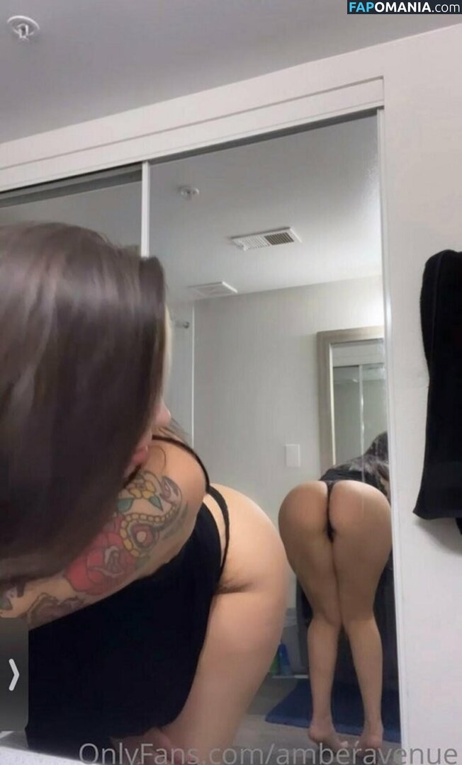 Amber Avenue Nahý OnlyFans  Uniklá fotka #2
