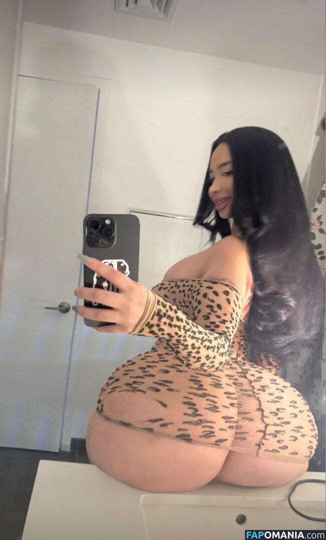 Ambernyy / amburnee Nahý OnlyFans  Uniklá fotka #10