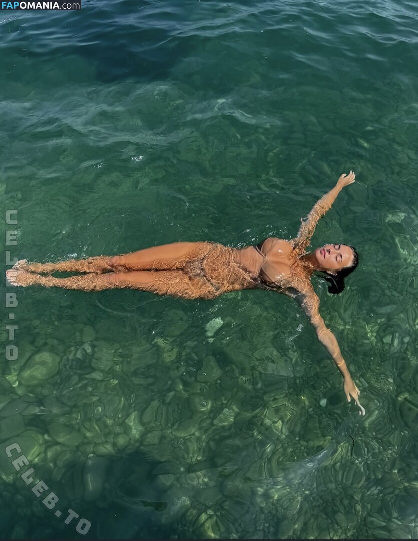 Am.e.lie / Amelie Manzoli Nahý OnlyFans  Uniklá fotka #257