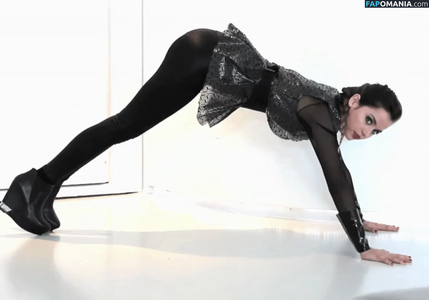 Ana De Armas / ana_d_armas / anadearmas / anadearmasdaily / https: Nahý OnlyFans  Uniklá fotka #1406