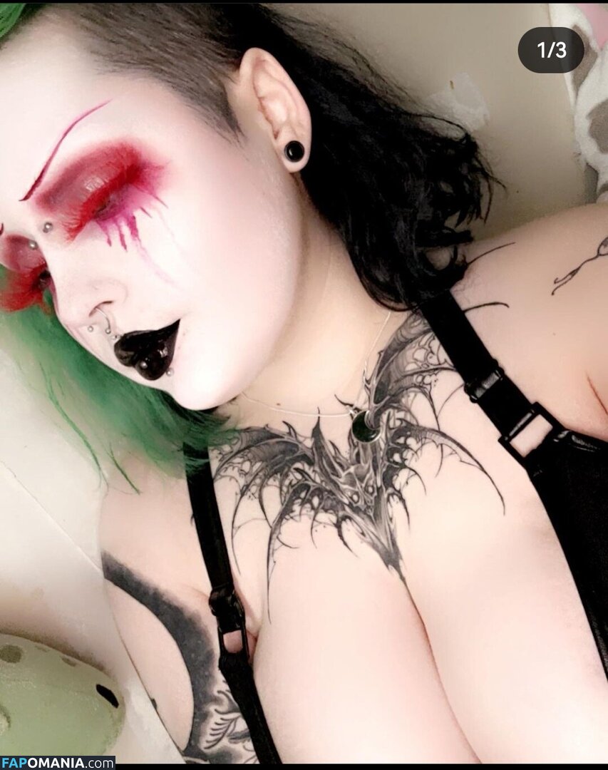 angel_bitxh / angelbitxh_ Nahý OnlyFans  Uniklá fotka #2