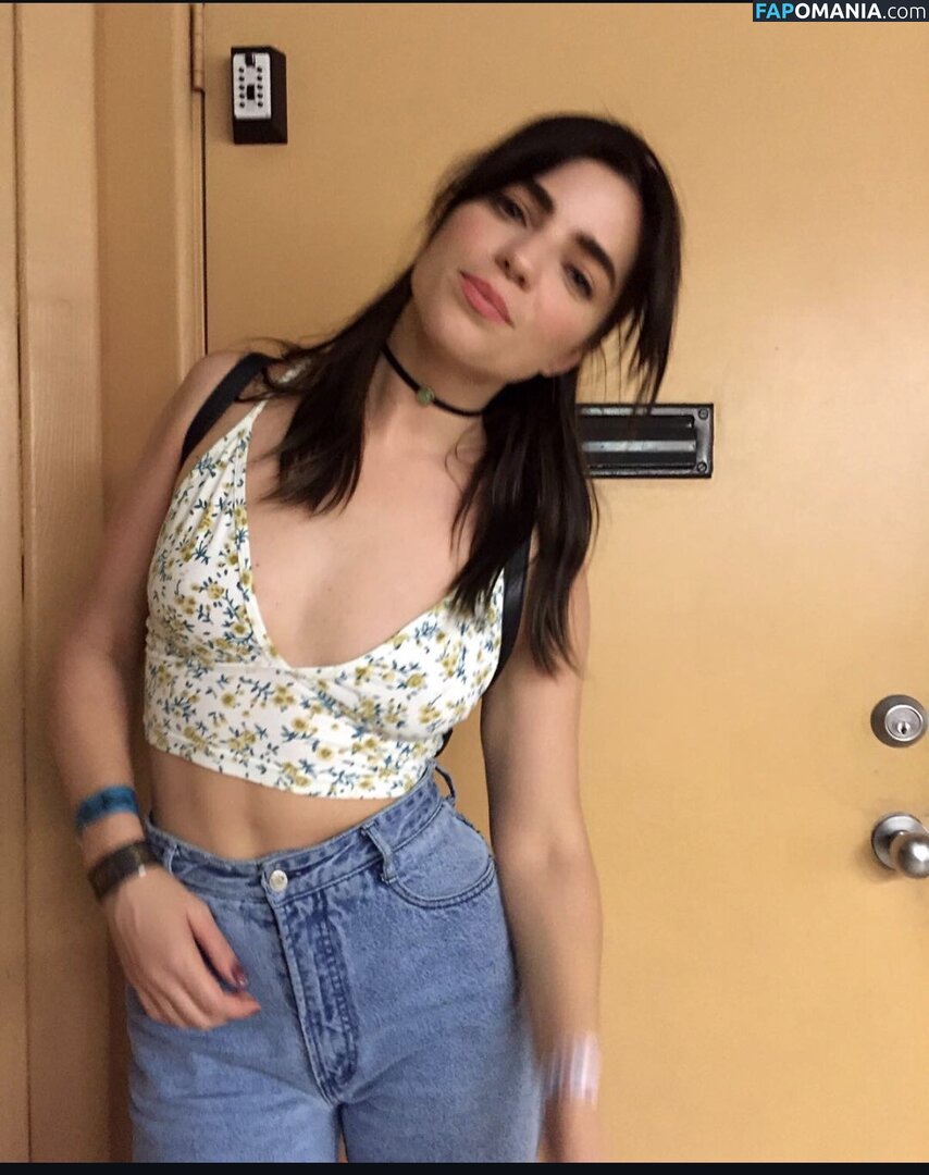 Angela Trimbur / angelatrimbur / angelatrimburdance Nahý OnlyFans  Uniklá fotka #5