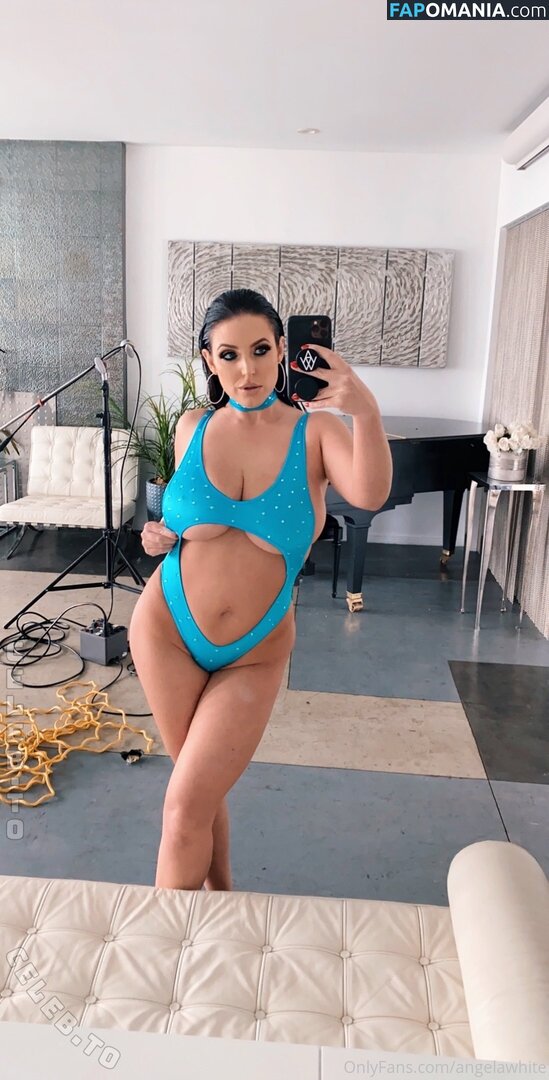 Angela White / angelawhite / angelawhitetv / https: / officialangelawhite / theangelawhite Nahý OnlyFans  Uniklá fotka #397