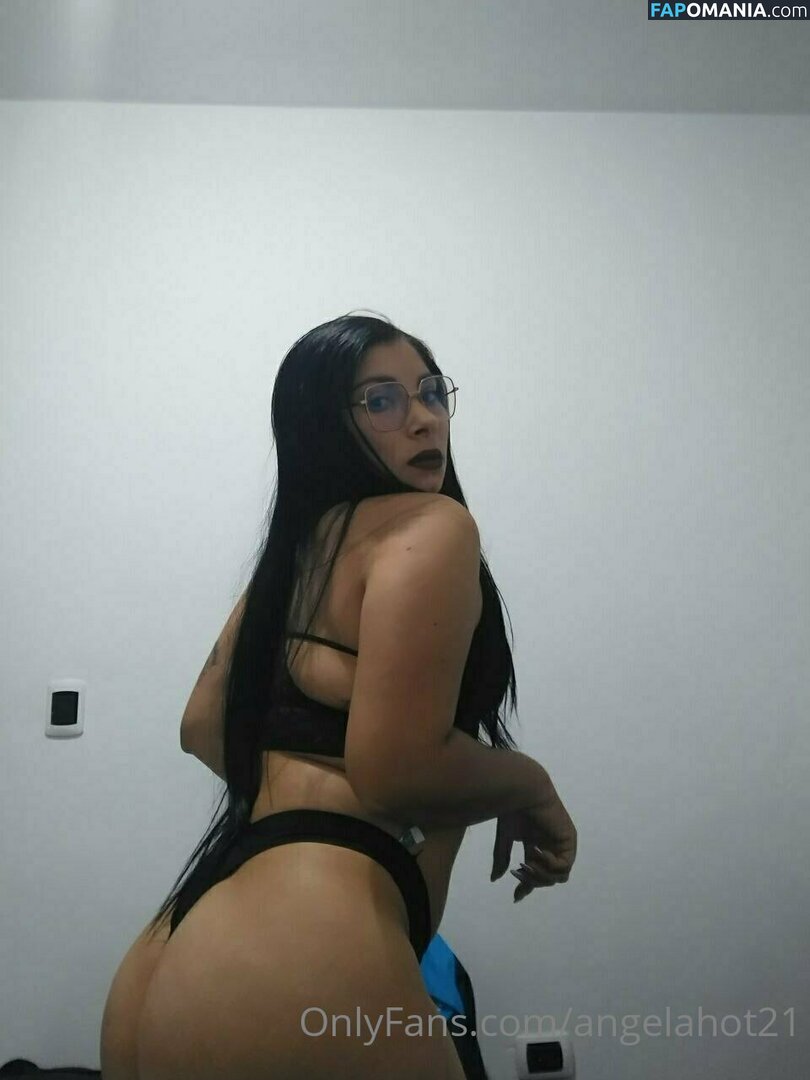 angelahot21 / lilhunee21 Nahý OnlyFans  Uniklá fotka #14