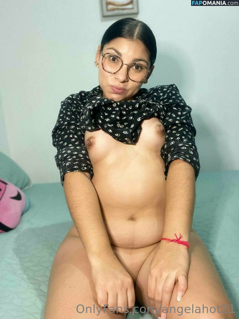 angelahot21 / lilhunee21 Nahý OnlyFans  Uniklá fotka #277