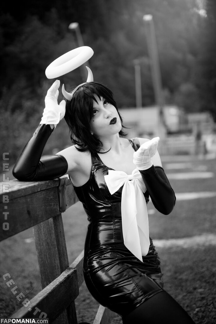 Angelwings_Cos Nahý OnlyFans  Uniklá fotka #3