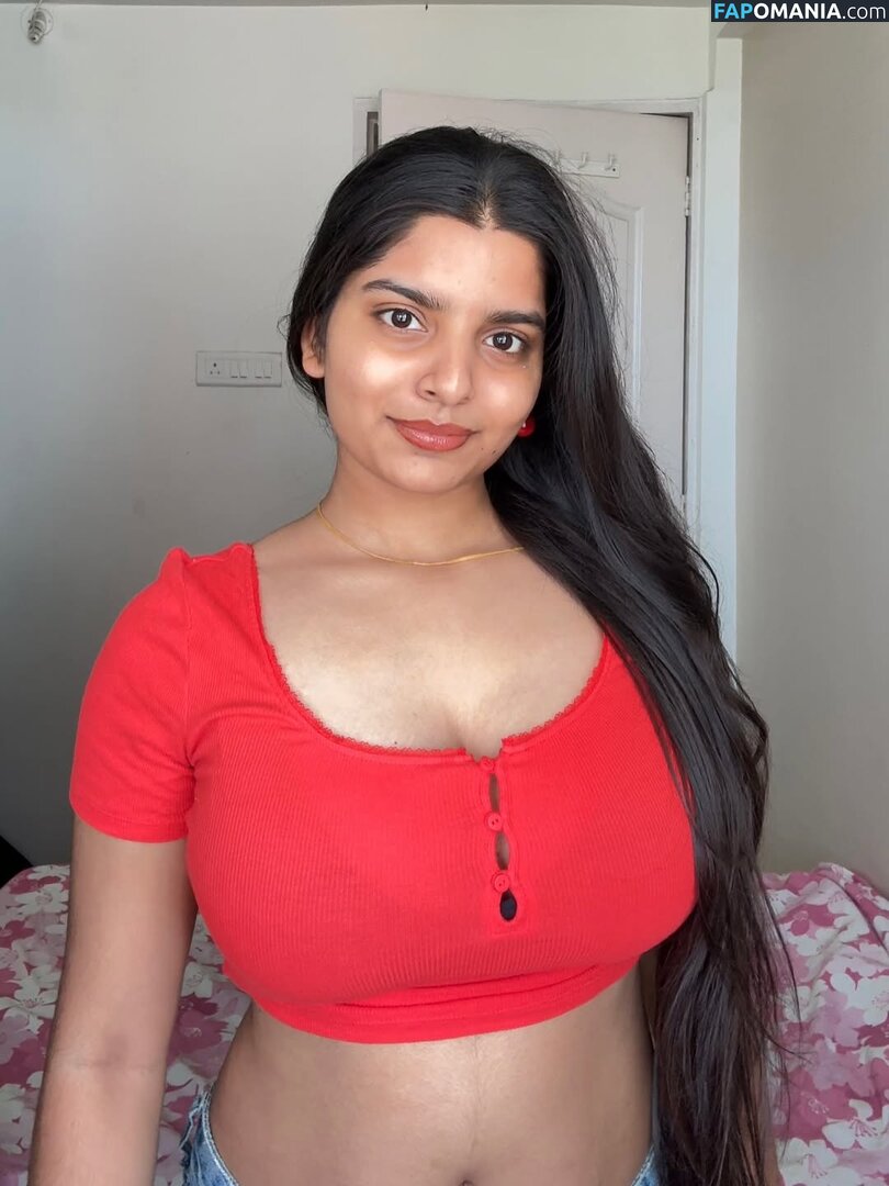 Anushka Deokate / _anushkadiariess_ Nahý OnlyFans  Uniklá fotka #7
