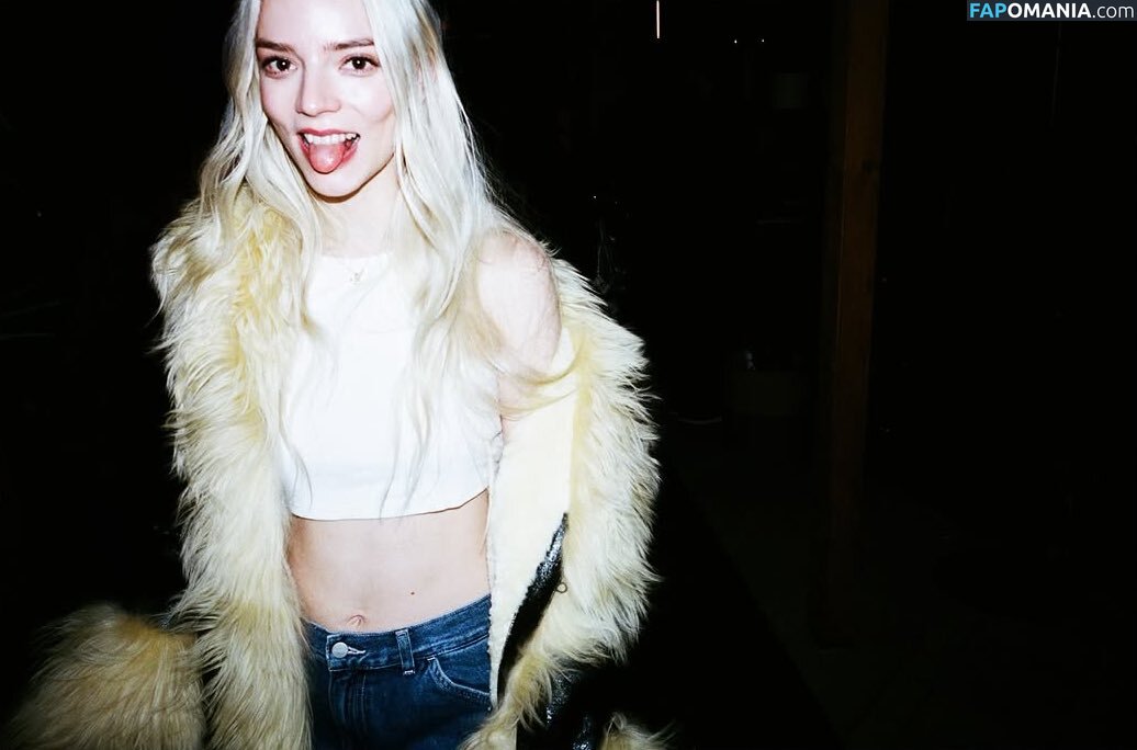 Anya Taylor-Joy / anyataylorjoy / taylorjoyvip Nahý OnlyFans  Uniklá fotka #2144