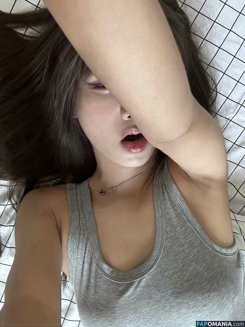 Arihienna / Arisohma Kato / arihenna / ariiatnats Nahý OnlyFans  Uniklá fotka #38
