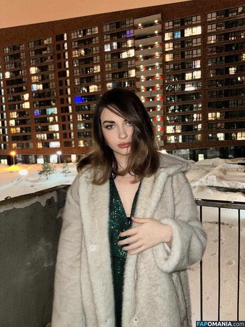 Ahrinyan / Arina Berdnikova / nyasharisha Nahý OnlyFans  Uniklá fotka #155