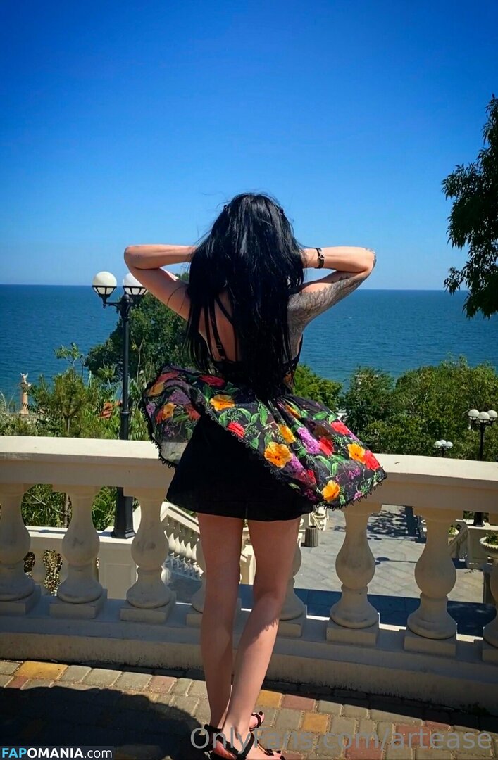 artease Nahý OnlyFans  Uniklá fotka #22