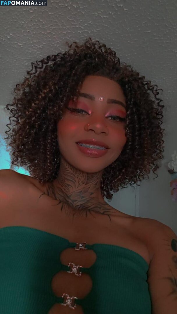 Ashanti_sweet / https: Nahý OnlyFans  Uniklá fotka #9