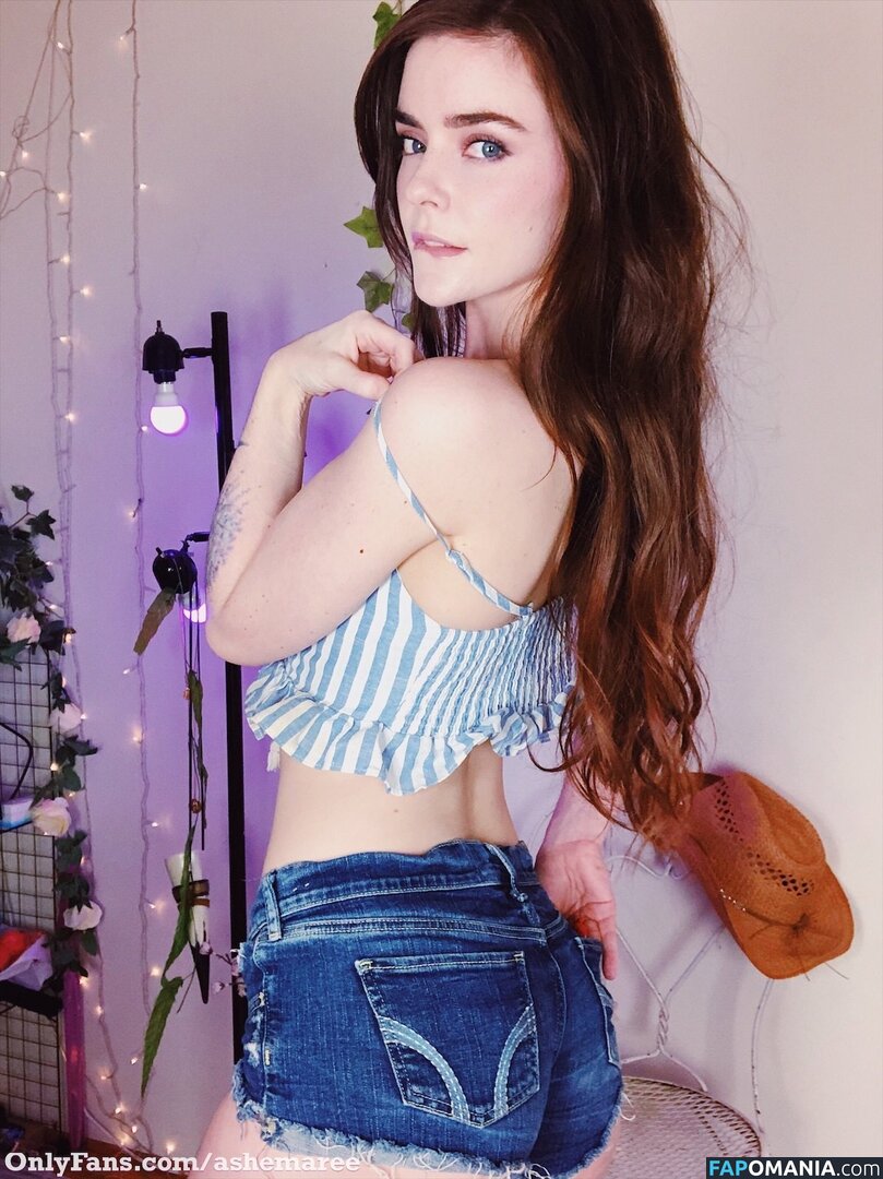 Ashe Maree Nahý OnlyFans  Uniklá fotka #9