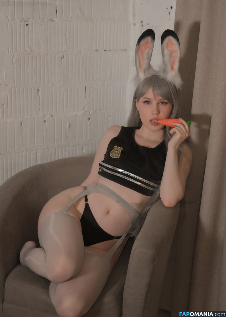 ASMR Mood / ASMRMOOD / asmr_mood / asmrmood1 / nagibatormilka Nahý OnlyFans  Uniklá fotka #189