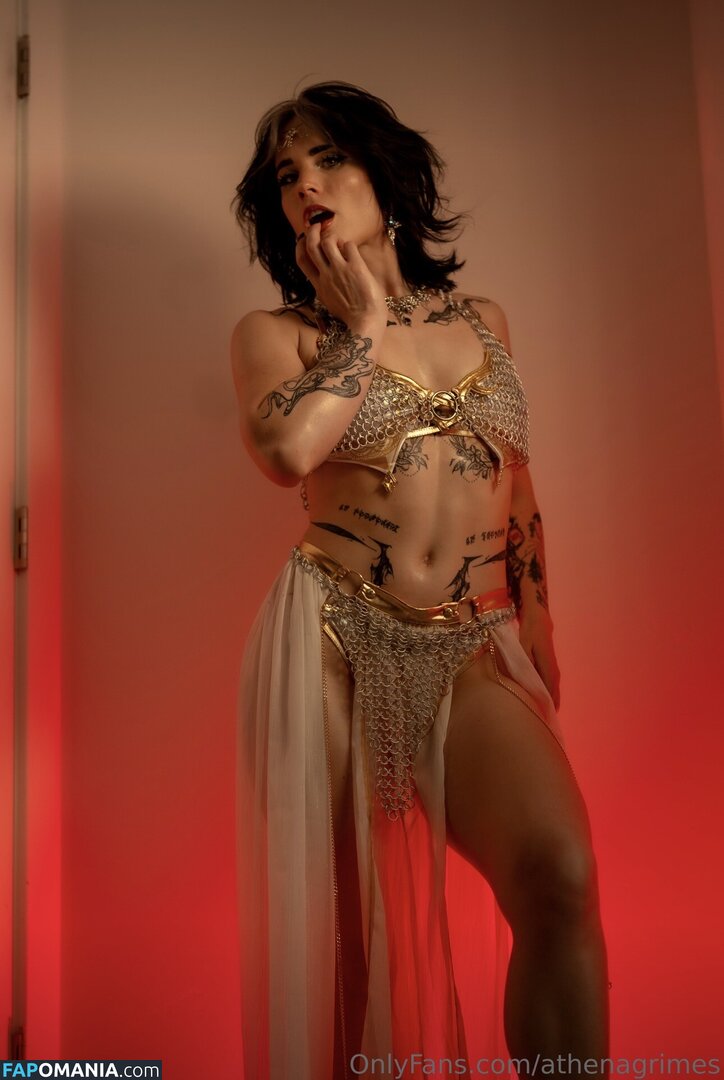Athena Grimes / athena.cos / pinkemilki Nahý OnlyFans  Uniklá fotka #12