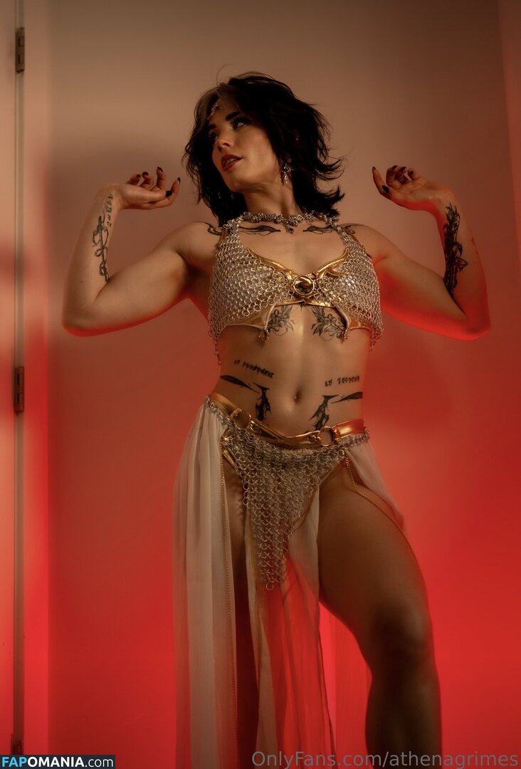Athena Grimes / athena.cos / pinkemilki Nahý OnlyFans  Uniklá fotka #18