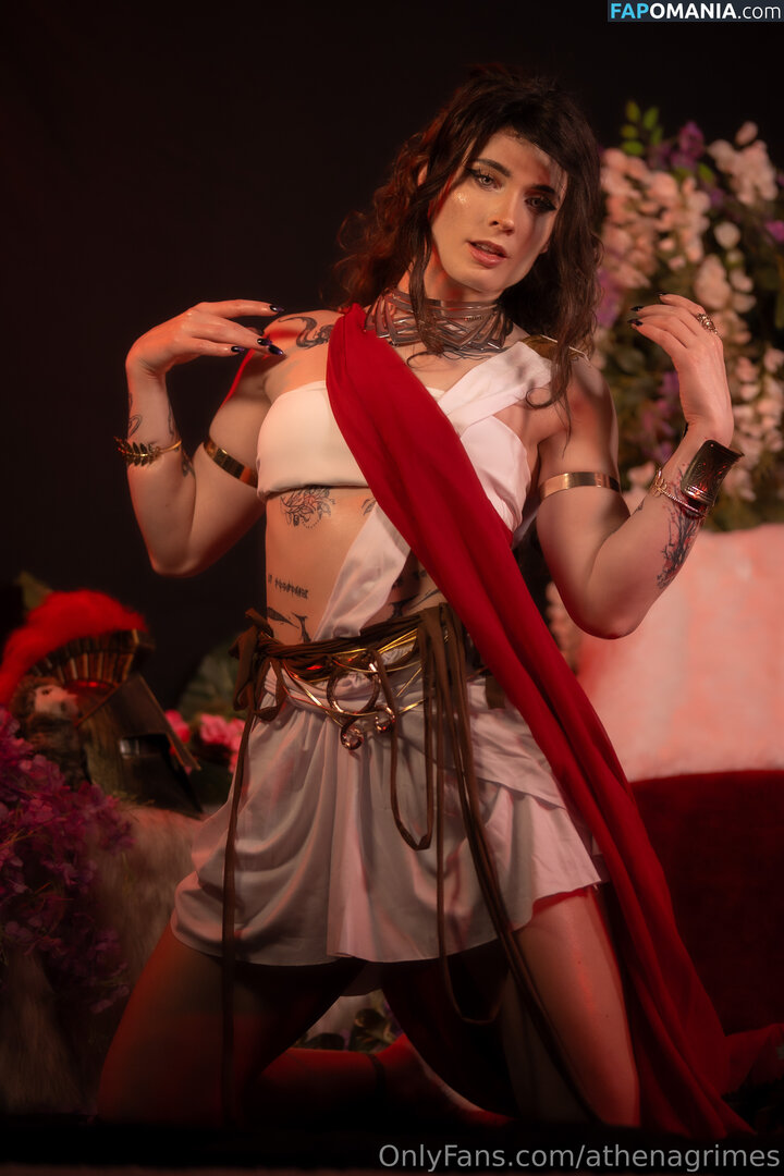 Athena Grimes / athena.cos / pinkemilki Nahý OnlyFans  Uniklá fotka #37