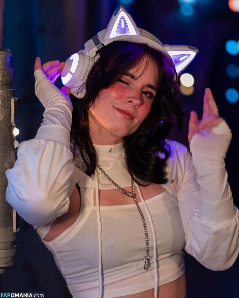 Athena Grimes / athena.cos / pinkemilki Nahý OnlyFans  Uniklá fotka #44