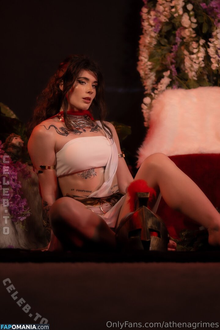 Athena Grimes / athena.grimes_ / athena__grimes / athena_grimes / athenagrimes Nahý OnlyFans  Uniklá fotka #9