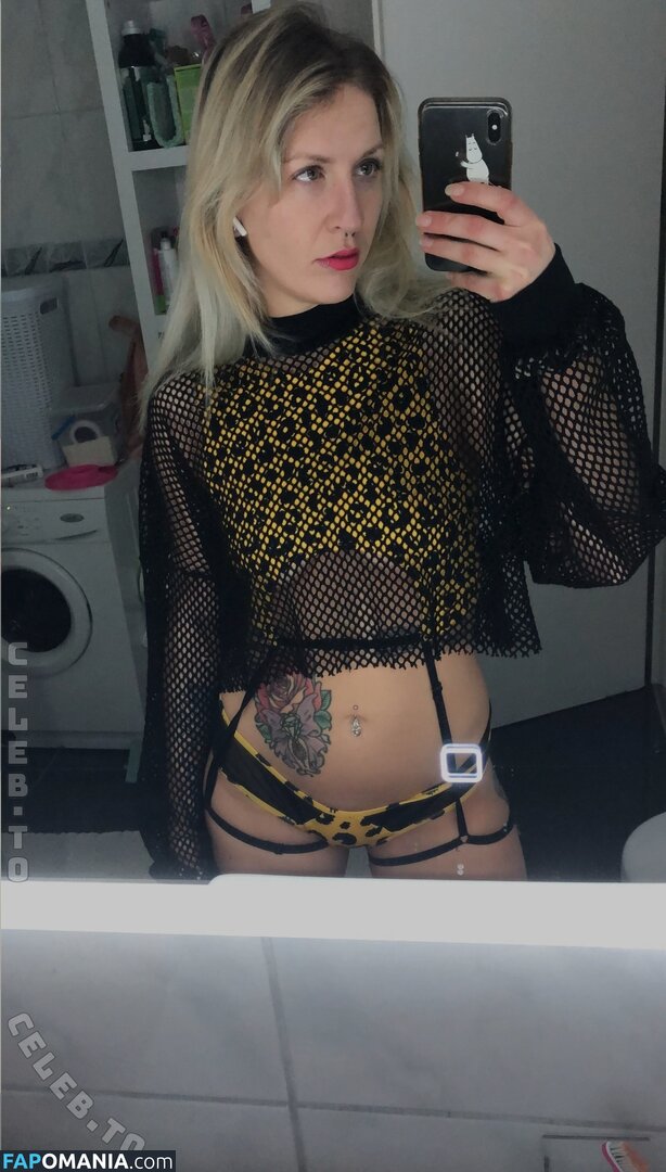 atomblondy / https: Nahý OnlyFans  Uniklá fotka #5