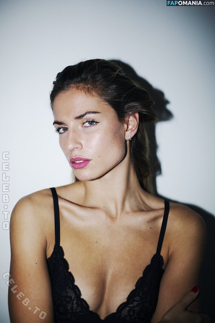 Aude-Jane Deville / audejanedeville / audejanedvll Nahý OnlyFans  Uniklá fotka #6