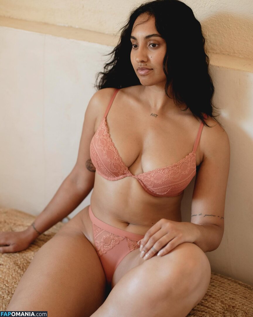 Aurea Febraio / aurea.febraio Nahý OnlyFans  Uniklá fotka #18