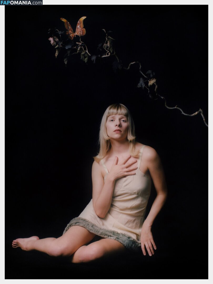 Aurora Aksnes / auroramusic / singer Nahý OnlyFans  Uniklá fotka #263