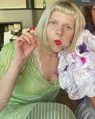 Aurora Aksnes / auroramusic / singer Nahý OnlyFans  Uniklá fotka #267