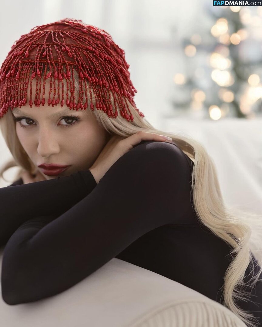 Ava Max / avamax / https: / plharleyquinn Nahý OnlyFans  Uniklá fotka #948