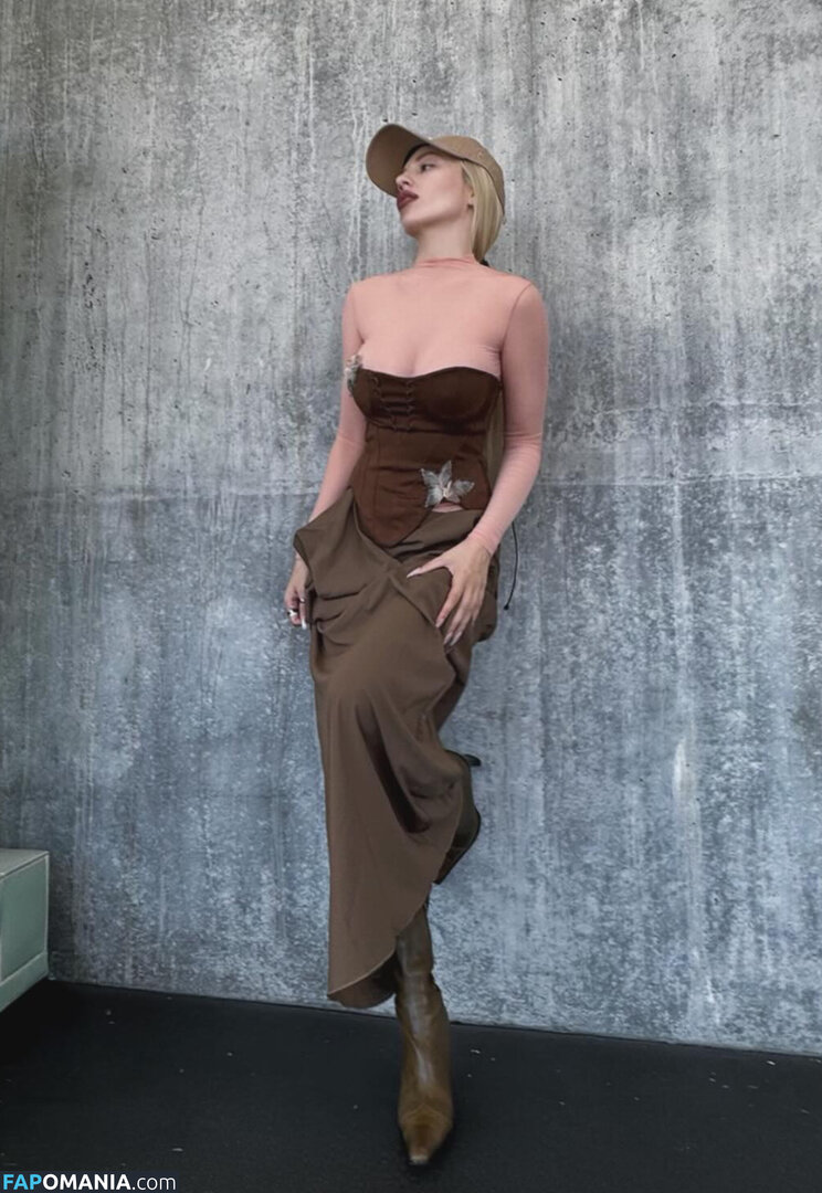 Ava Max / avamax / https: / plharleyquinn Nahý OnlyFans  Uniklá fotka #954